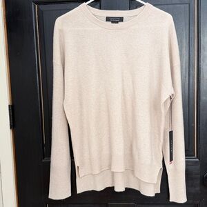 Tahari Neutral Cream 100% 2-ply Cashmere Sweater